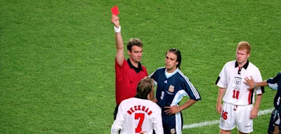 &bdquo;Unsere David-Beckham-Dartscheibe&ldquo; &ndash; Die Hass-Kampagne gegen den eigenen Spieler