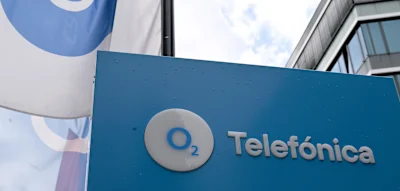 Mobilfunkanbieter O2 streicht 1100 Stellen und schlie&szlig;t 60 Shops