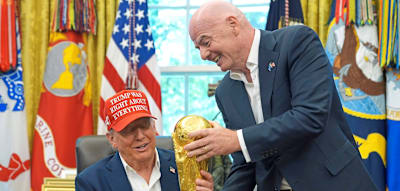 &bdquo;Die gr&ouml;&szlig;te existenzielle Bedrohung f&uuml;r den Fu&szlig;ball&ldquo;