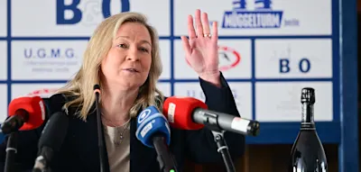 Inmitten des Verbandsstreits steigt Claudia Pechstein im neuen Job auf