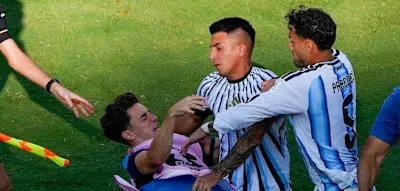 Nach dem Ausraster im WM-Finale verh&auml;ngt die Fifa Mega-Sperre gegen den Argentinier
