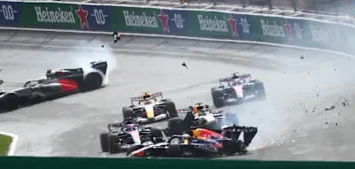 Crash in Runde eins &ndash; Verstappen-Drama bei seinem letzten Heim-Grand-Prix