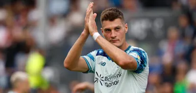 Eine Minute in Unterzahl &ndash; Leverkusen erlebt gleich zum Start neue Fu&szlig;ball-Regel