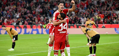Bayern &uuml;berrollen Stuttgart zum Bundesligaauftakt