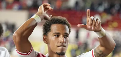 Trio in Amsterdam vereint &ndash; Ajax holt dritten deutschen Nationalspieler