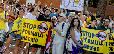 Proteste bei Formel-1-Rennen &ndash; Aktivisten klettern auf Baukran