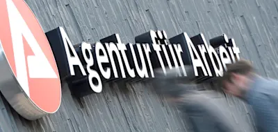 Arbeitsagentur tief im Minus &ndash; diese K&uuml;rzung br&auml;chte Milliarden Euro