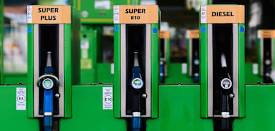 Bundesregierung verhandelt &uuml;ber neuen Tankrabatt und Spritpreisdeckel