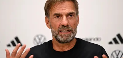 Klopp on fire &ndash; &bdquo;Yannik, lass ihn da nicht raus&ldquo;, br&uuml;llt der Bundestrainer