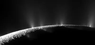 Auf diesem Eismond k&ouml;nnte es Leben geben
