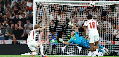 Kane verschie&szlig;t Elfmeter &ndash; Weltmeister Spanien siegt in Wembley