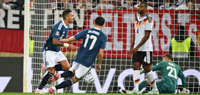 Historische Pleite beim Heimdeb&uuml;t &ndash; Klopp-Elf verliert gegen Griechenland