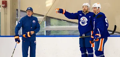 Mit einem Skandal-Trainer will Leon Draisaitl seinen gro&szlig;en Traum erf&uuml;llen