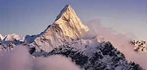 Deutscher Bergsteiger st&uuml;rzt 1500 Meter tief in den Tod